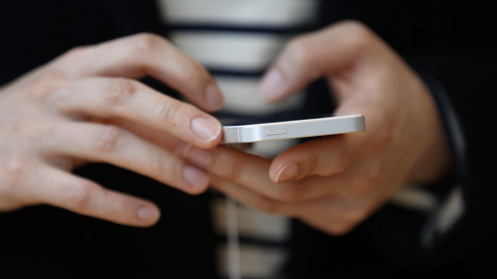 Lanzamiento del iPhone SE/iPad Pro de 9,7 pulgadas en Tokio